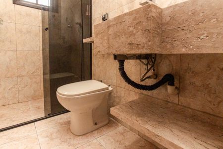 Casa à venda com 160m², 3 quartos e 4 vagas Casa à venda com 160m², 3 quartos e 4 vagasBanheiro