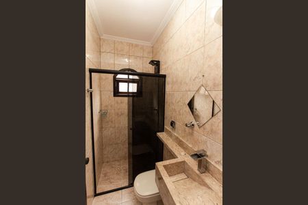 Casa à venda com 160m², 3 quartos e 4 vagas Casa à venda com 160m², 3 quartos e 4 vagasBanheiro