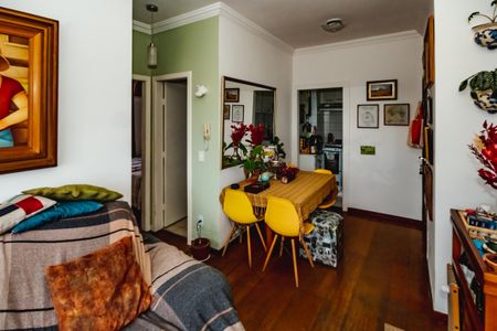Apartamento à venda com 2 quartos, 45m² em Planalto, Belo Horizonte