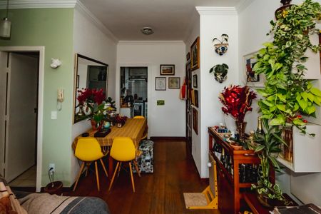 Apartamento à venda com 2 quartos, 45m² em Planalto, Belo Horizonte