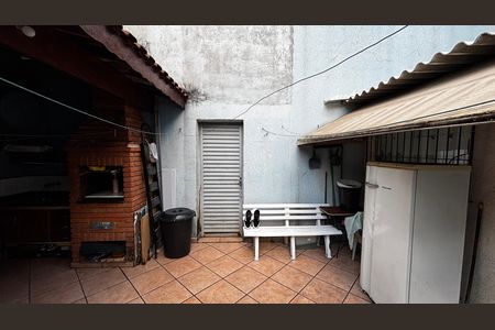 Casa à venda com 108m², 2 quartos e 2 vagasQuintal - Area de Serviço