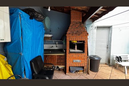Casa à venda com 108m², 2 quartos e 2 vagasQuintal