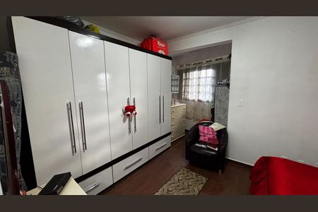 Casa à venda com 108m², 2 quartos e 2 vagasQuarto 1