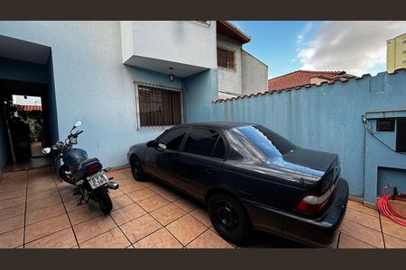 Casa à venda com 108m², 2 quartos e 2 vagasGaragem