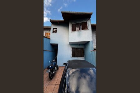 Casa à venda com 108m², 2 quartos e 2 vagasGaragem