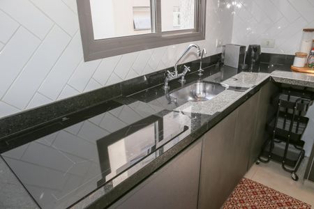 Cozinha de kitnet/studio à venda com 1 quarto, 41m² em Jardim Paulista, São Paulo