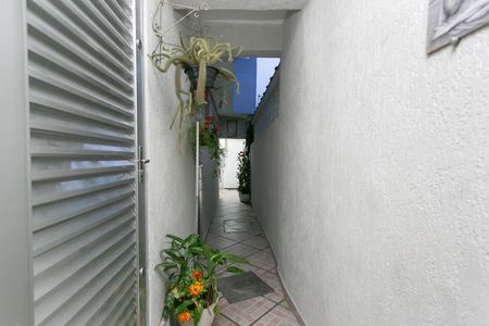 Casa para alugar com 28m², 2 quartos e sem vaga Casa para alugar com 28m², 2 quartos e sem vagaCorredor - Entrada