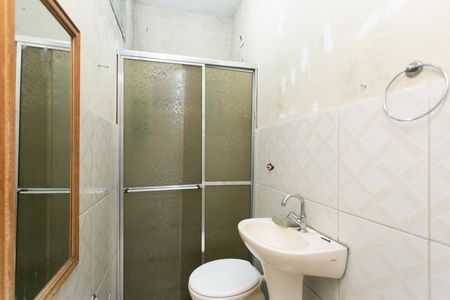 Casa para alugar com 28m², 2 quartos e sem vaga Casa para alugar com 28m², 2 quartos e sem vagaBanheiro