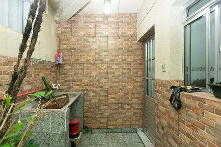 Casa para alugar com 28m², 2 quartos e sem vaga Casa para alugar com 28m², 2 quartos e sem vagaÁrea de Serviço
