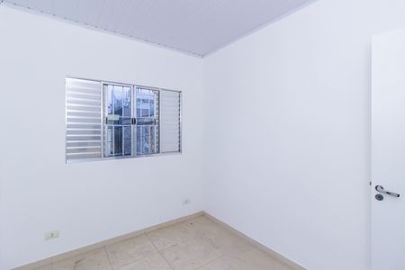 Quarto 2 de casa de condomínio para alugar com 2 quartos, 50m² em Vila Picinin, São Paulo