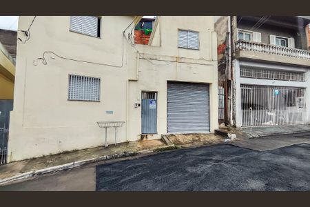 Casa para alugar com 35m², 1 quarto e sem vagaFachada