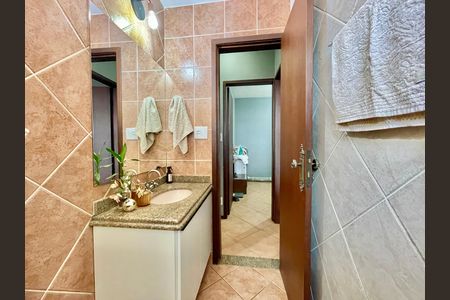 Apartamento à venda com 117m², 3 quartos e 1 vaga
