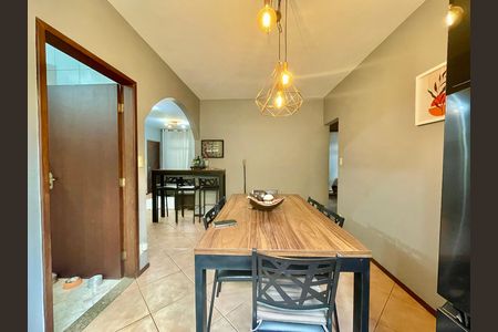 Apartamento à venda com 117m², 3 quartos e 1 vaga