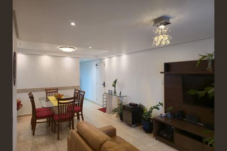 Apartamento à venda com 108m², 4 quartos e 2 vagas Apartamento à venda com 108m², 4 quartos e 2 vagasSala
