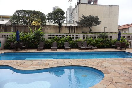 Apartamento à venda com 108m², 4 quartos e 2 vagasÁrea comum - Piscina