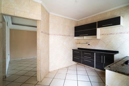 Casa para alugar com 250m², 3 quartos e 4 vagas Casa para alugar com 250m², 3 quartos e 4 vagasCozinha