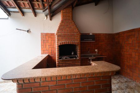 Casa para alugar com 250m², 3 quartos e 4 vagas Casa para alugar com 250m², 3 quartos e 4 vagasEspaço Gourmet