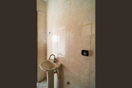 Casa para alugar com 250m², 3 quartos e 4 vagas Casa para alugar com 250m², 3 quartos e 4 vagasBanheiro de serviço
