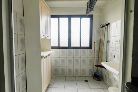 Apartamento para alugar com 68m², 2 quartos e 1 vaga Apartamento para alugar com 68m², 2 quartos e 1 vagaÁrea de Serviço