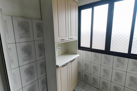 Apartamento para alugar com 68m², 2 quartos e 1 vaga Apartamento para alugar com 68m², 2 quartos e 1 vagaDetalhe da area de serviço