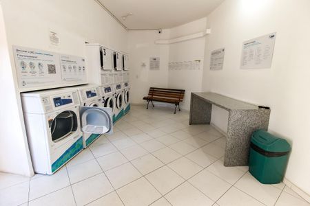 Apartamento para alugar com 68m², 2 quartos e 1 vaga Apartamento para alugar com 68m², 2 quartos e 1 vagaLavanderia