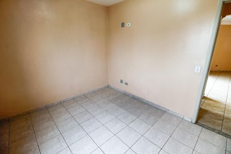Quarto 1 de apartamento para alugar com 2 quartos, 68m² em Jardim Henriqueta, Taboão da Serra