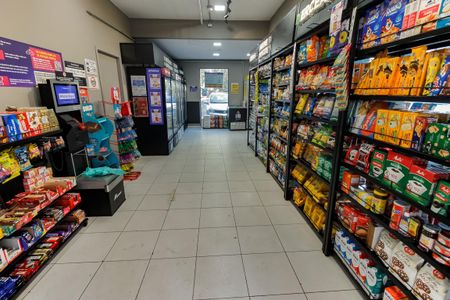 Apartamento para alugar com 68m², 2 quartos e 1 vaga Apartamento para alugar com 68m², 2 quartos e 1 vagaMercado