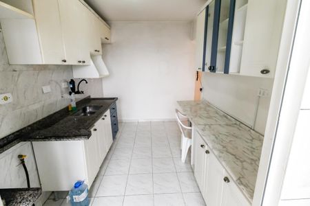 Apartamento para alugar com 68m², 2 quartos e 1 vaga Apartamento para alugar com 68m², 2 quartos e 1 vagaCozinha - Armários