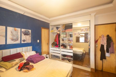 Quarto 1 de casa para alugar com 2 quartos, 150m² em Santa Cruz, Rio de Janeiro