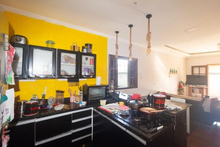 Sala/Cozinha de casa para alugar com 2 quartos, 150m² em Santa Cruz, Rio de Janeiro