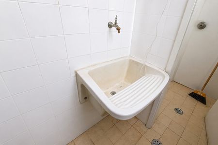 Apartamento para alugar com 47m², 1 quarto e 1 vagaÁrea de Serviço