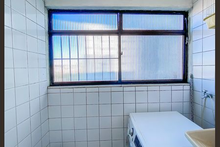 Apartamento à venda com 48m², 2 quartos e 1 vaga Apartamento à venda com 48m², 2 quartos e 1 vagaÁrea de Serviço