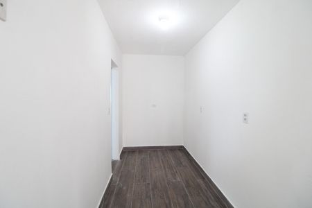Sala de casa para alugar com 1 quarto, 45m² em Jardim Santa Barbara, São Paulo