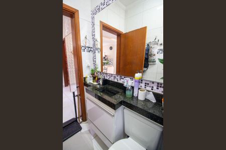 Apartamento para alugar com 64m², 2 quartos e 1 vaga Apartamento para alugar com 64m², 2 quartos e 1 vagaBanheiro