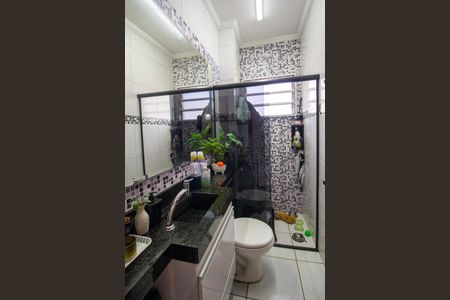 Apartamento para alugar com 64m², 2 quartos e 1 vaga Apartamento para alugar com 64m², 2 quartos e 1 vagaBanheiro