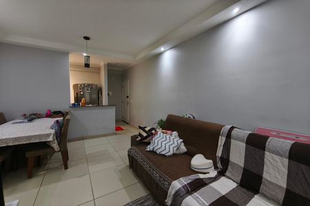 Sala de apartamento para alugar com 3 quartos, 78m² em Jardim Santa Eudoxia, Campinas