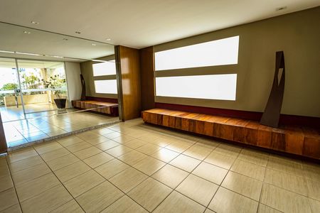Apartamento à venda com 145m², 3 quartos e 3 vagasHall de entrada