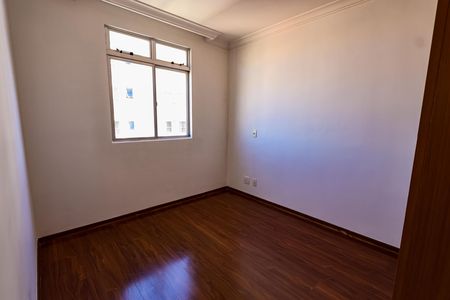 Quarto 2 de apartamento à venda com 3 quartos, 145m² em Calafate, Belo Horizonte