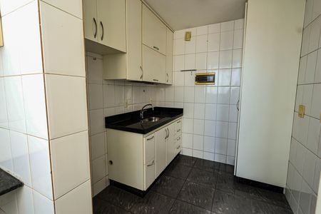 Cozinha de apartamento à venda com 3 quartos, 145m² em Calafate, Belo Horizonte
