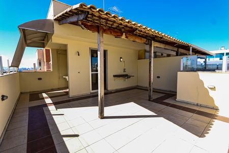 Apartamento à venda com 145m², 3 quartos e 3 vagasCobertura