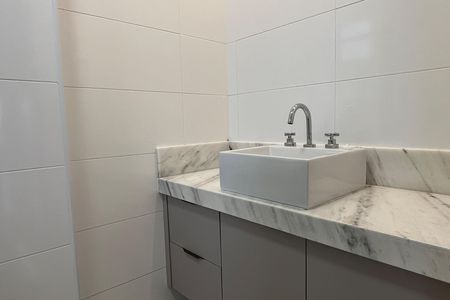 Apartamento para alugar com 84m², 2 quartos e 1 vagaBanheiro da Suíte 2