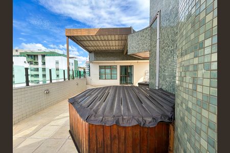 Apartamento para alugar com 364m², 4 quartos e 4 vagas