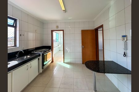Apartamento para alugar com 364m², 4 quartos e 4 vagas