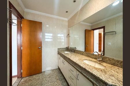 Apartamento para alugar com 364m², 4 quartos e 4 vagas