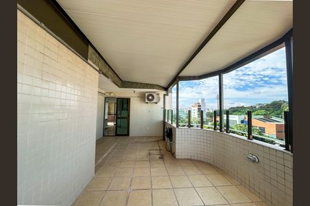 Apartamento para alugar com 364m², 4 quartos e 4 vagas