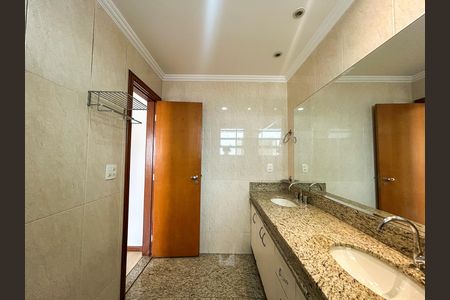 Apartamento para alugar com 364m², 4 quartos e 4 vagas