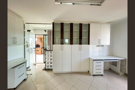 Apartamento para alugar com 364m², 4 quartos e 4 vagas
