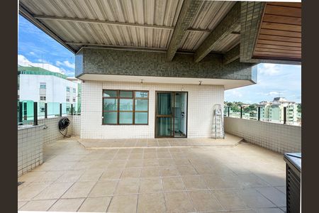 Apartamento para alugar com 364m², 4 quartos e 4 vagas