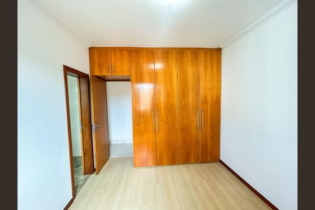 Apartamento para alugar com 364m², 4 quartos e 4 vagas