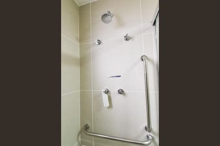 Studio para alugar com 32m², 1 quarto e sem vaga Studio para alugar com 32m², 1 quarto e sem vagaBanheiro
